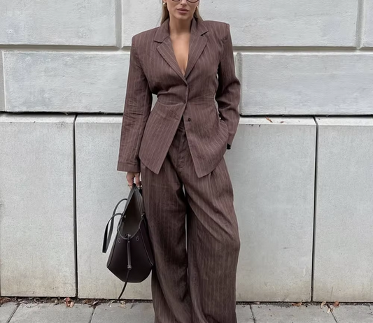 סט בלייזר דגם רוזלין