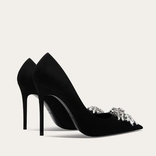 עקבים דגם נירה