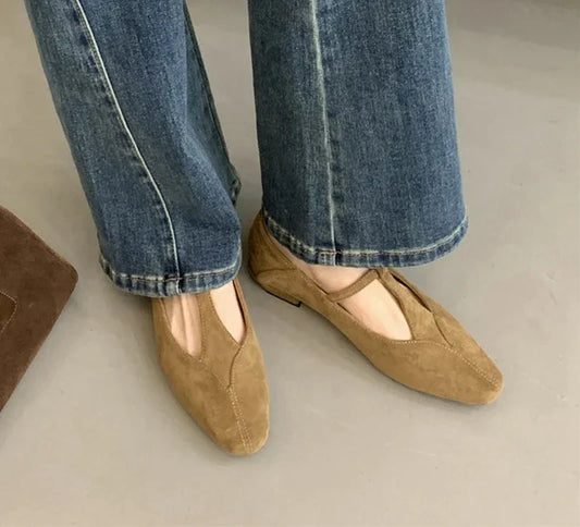 נעלי בובה- ואלש