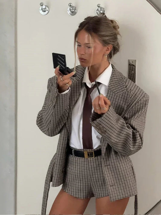 סט בלייזר דגם הילה