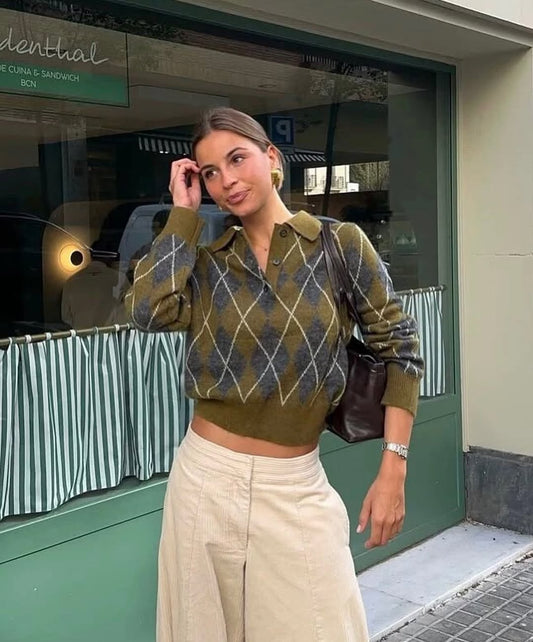 חולצת סוודר דגם פרסלי