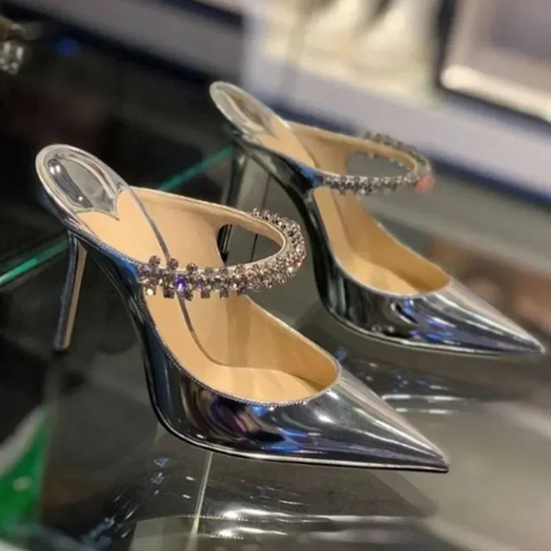 עקבים דגם בלמי