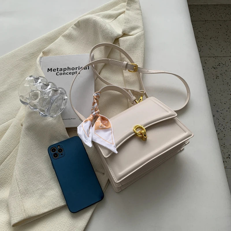 תיק יד דגם אברי