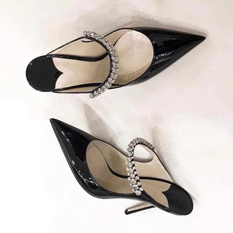 עקבים דגם בלמי