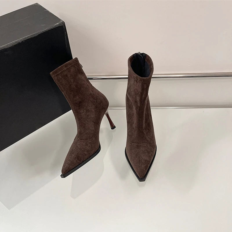 עקבים דגם מיאל